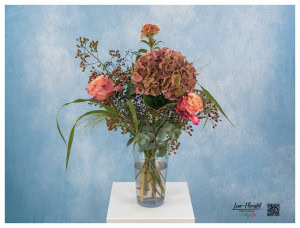 French hydrangea, roses, celosia, rose hip and fontaine (grass)