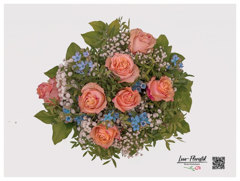 Silk flowers, gypsophila and roses - detail