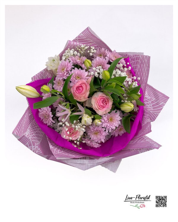 Send Flowers to Gütersloh – handcrafted bouquet with courier delivery