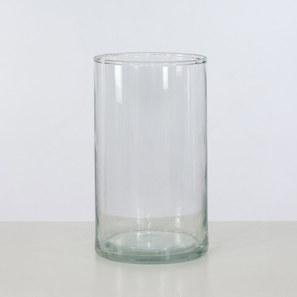 Timeless glass vase in cylinder shape, 1.6l - perfect as a complement to the bouquet