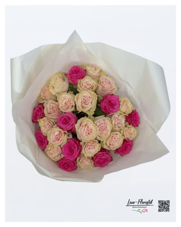 Timelessly beautiful: The rosé pink bouquet is suitable for a birthday, anniversary, thank you or just because - a stylish gift with a gentle, modern look.