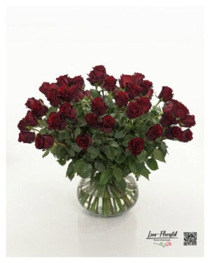 Luxurious bouquet of 40 deep red premium roses, tightly tied and freshly arranged - perfect choice for special occasions and elegant greetings of love