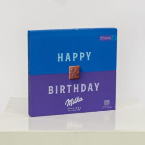 A birthday without chocolate? Never. Milka Happy Birthday Pralinés with smooth milk crème – the perfect sweet addition to your birthday bouquet.