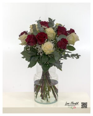 Bouquet with 15 premium roses in red and white, eucalyptus and white baby's breath